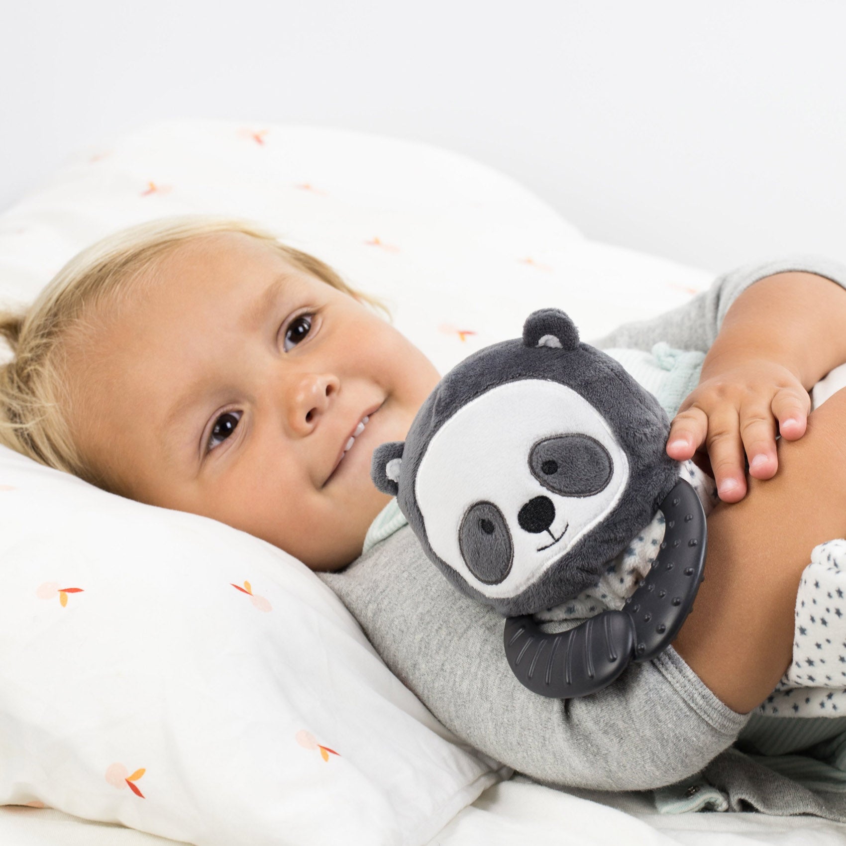 Lovey Soother & Teether - llama – Lulyboo